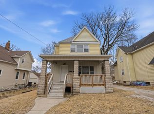 903 44th St, Rock Island, IL 61201