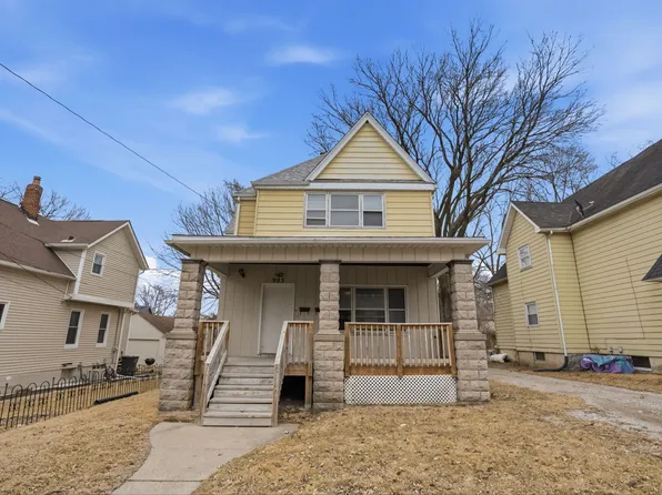 903 44th St, Rock Island, IL 61201