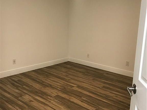 5th image of 4789 Orange Grove Blvd APT 1