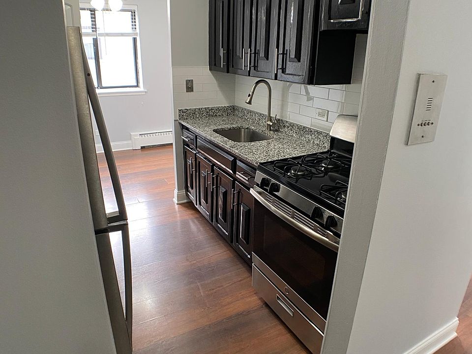 1st image of 5533 N Kenmore Ave #308
