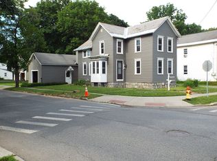 57 2nd St, Glens Falls, NY 12801