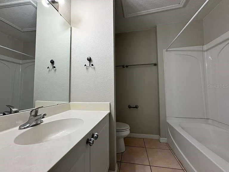 2866 Club Cortile Cir #B — Photo 20