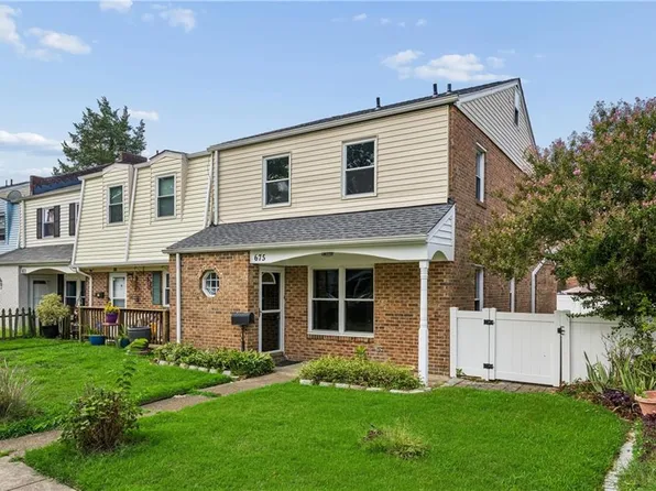 675 Baker Rd, Virginia Beach, VA 23462