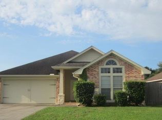 7885 Sheila Ln, Beaumont, TX 77713