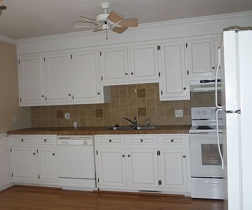 5th image of 539 Chaucer Dr