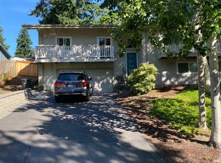 12740 NE 30th St, Bellevue, WA 98005