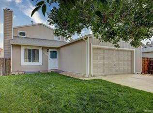 19337 E Batavia Dr, Aurora, CO 80011