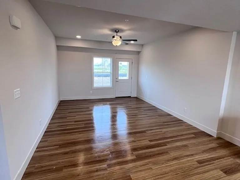 913 Green Mill Rd #5 — Photo 6