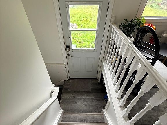 2nd image of 20 Weston Rd