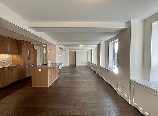 1st image of 752 W End Ave APT 9B