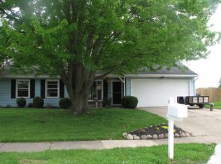 736 Harbor Walk Dr, Fort Wayne, IN 46819