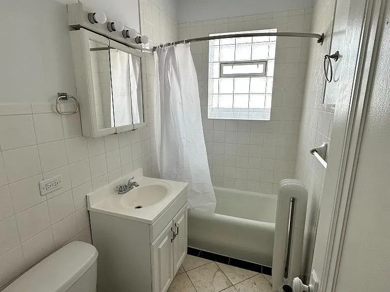 4055-63 N Elston Ave #4061-3A — Photo 6
