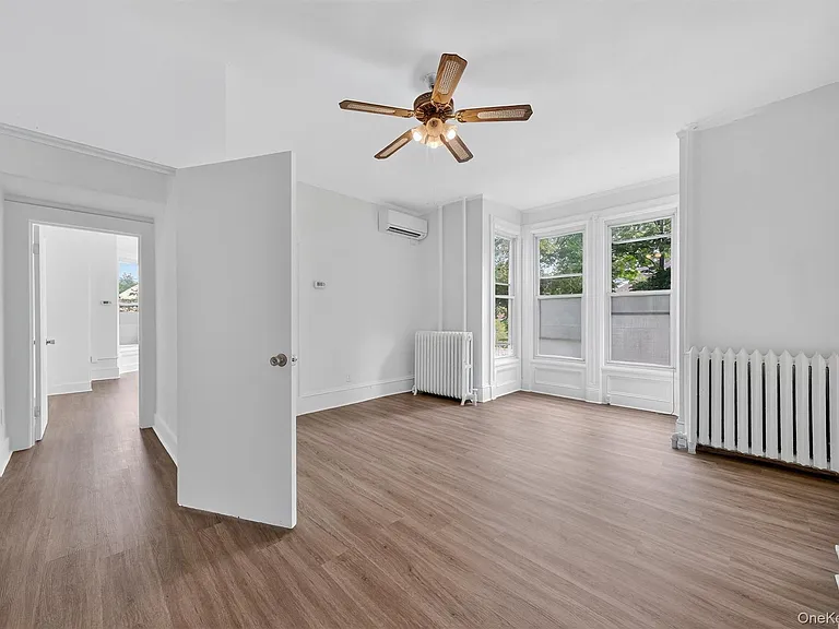34 Market St #1 — Photo 9