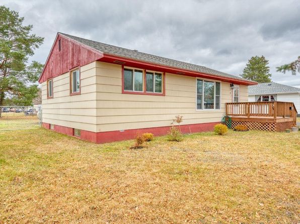35 Elm Blvd, Babbitt, MN 55706