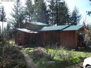 17100 Refuge Rd, Nevada City, CA 95959