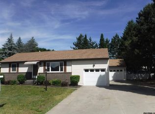 1 Drake Ct, Albany, NY 12205