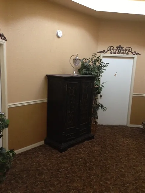 1 bed, 850 sqft, $1,105 — Photo 3