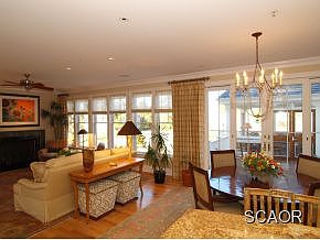 4th image of 423 Canal Way E