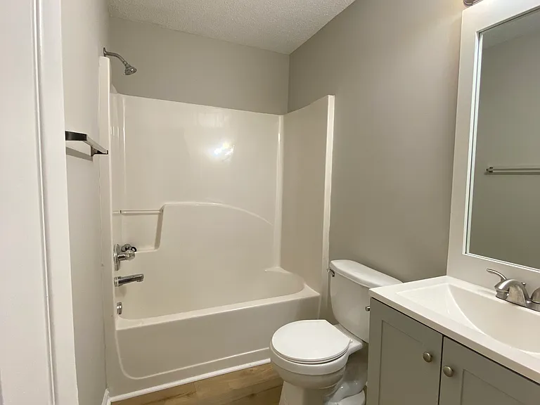 3615 Ginnis Ct SW #8 — Photo 17