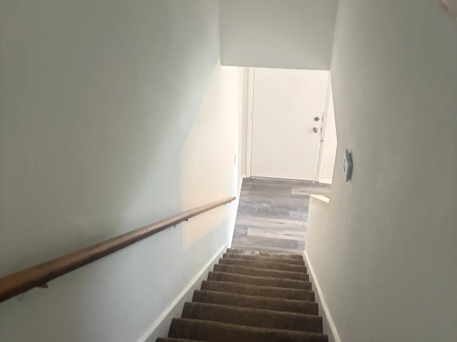 2 bed, 1.5 bath, 1200 sqft, $750 — Photo 2