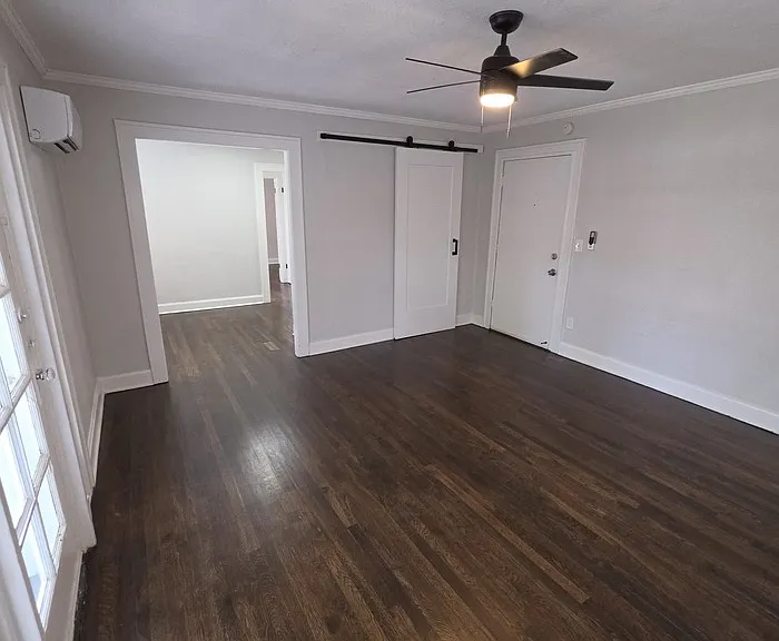 2733 Campbell St #104 — Photo 5