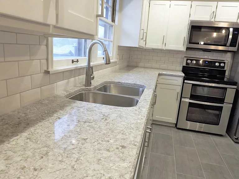 708 S 67th St — Photo 5