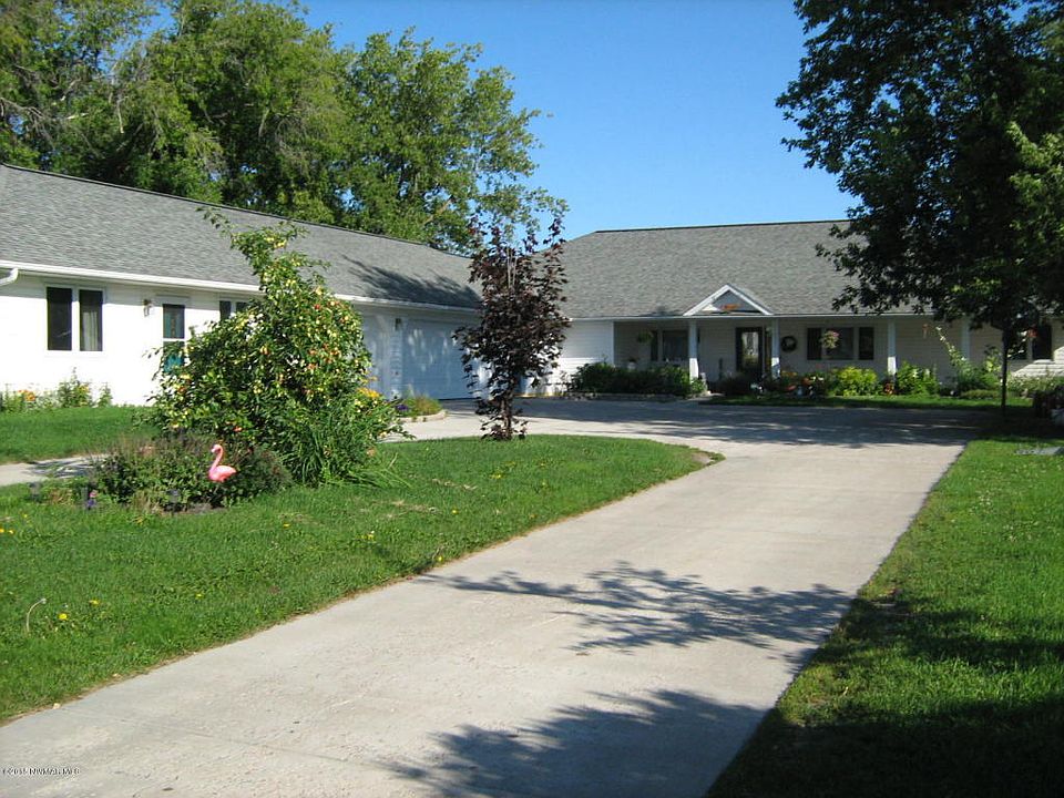 1st image of 603 Riverview Dr SE