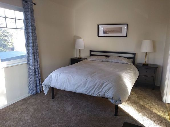 914 N Holladay Dr, Seaside, OR 97138