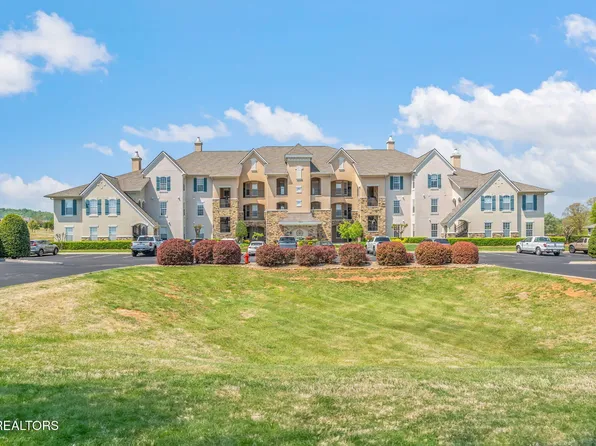 535 Rarity Bay Pkwy APT 106, Vonore, TN 37885