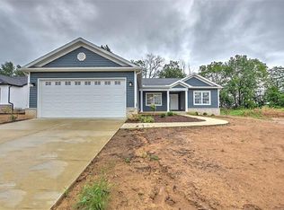 2242 Rolling Creek Dr, Decatur, IL 62521