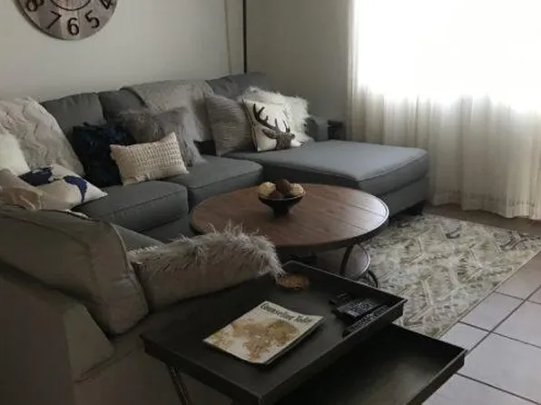 507 S Poplar St, Carbondale, IL 62901