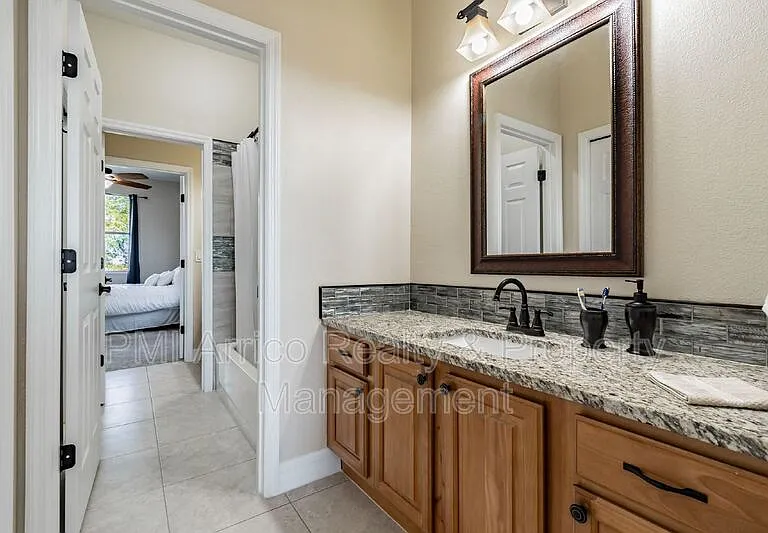 539 Treviso Dr — Photo 22