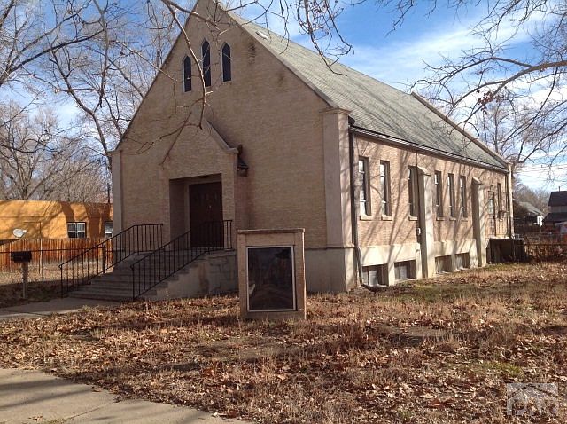 1st image of 612 S 9th St