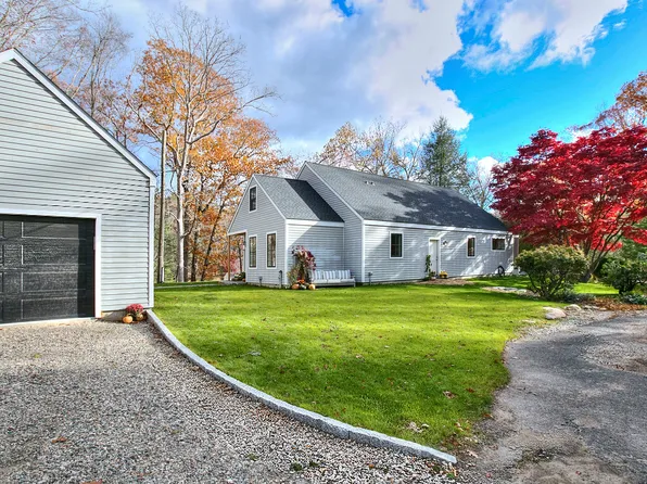 24 Nordholm Drive #24, Weston, CT 06883