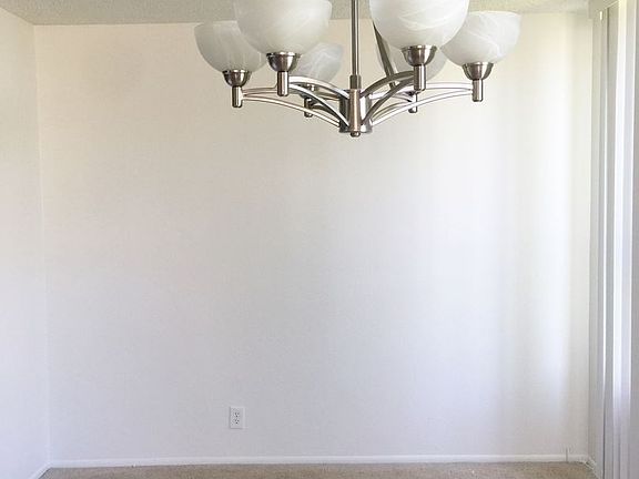 3rd image of 11747 Darlington Ave APT 203
