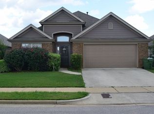 808 Charlemont Ln, Montgomery, AL 36117