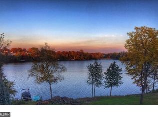 15711 Summit Dr, Eden Prairie, MN 55347
