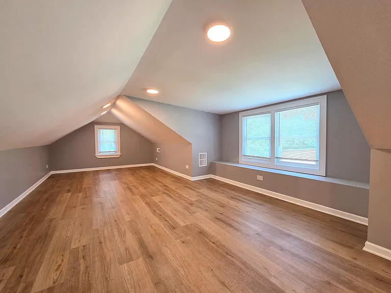 3823 E Wonder Lake Rd — Photo 25