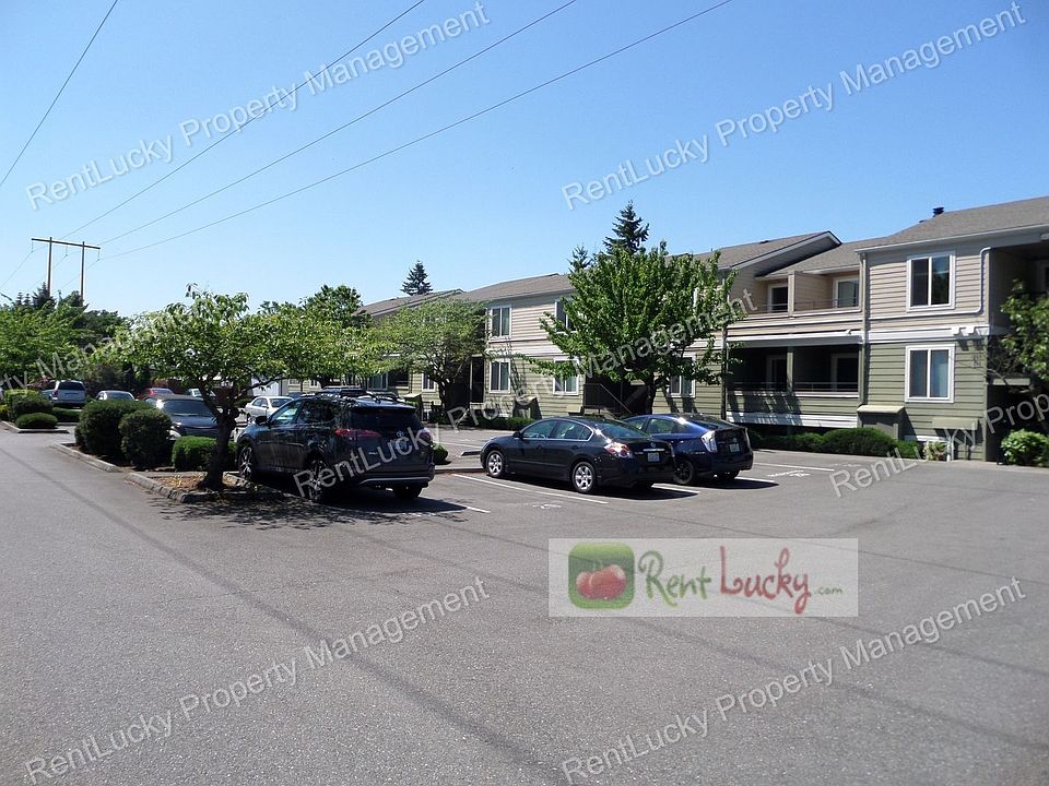 1st image of 3233 NE 12th St APT 302
