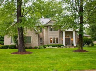 13906 Hearthside Dr, Granger, IN 46530