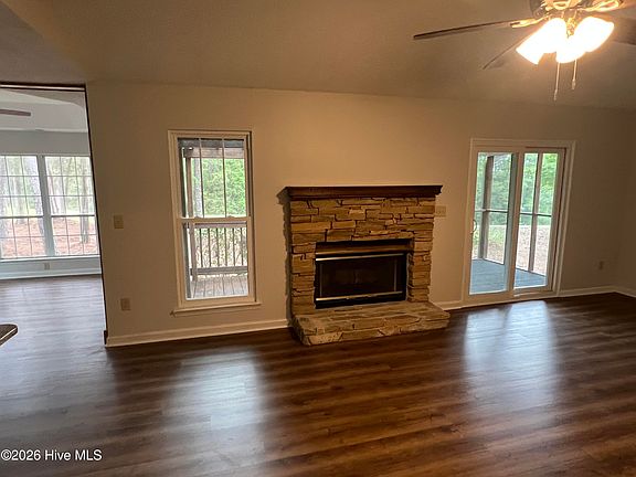 3rd image of 259 Fairway Drive