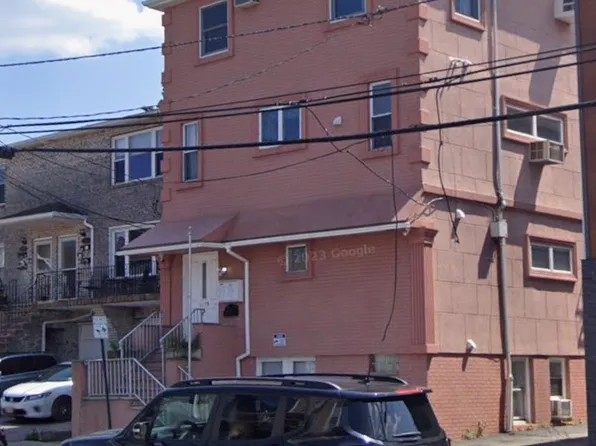 1319 73rd Street image 1 of 13