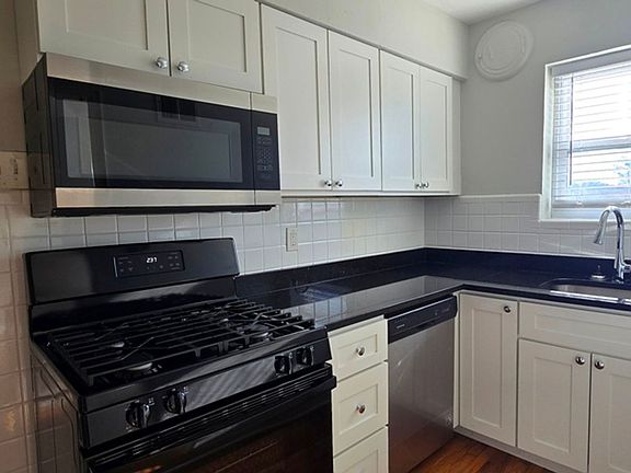 5th image of 6224-6228 Sunshine Dr #6224-2W