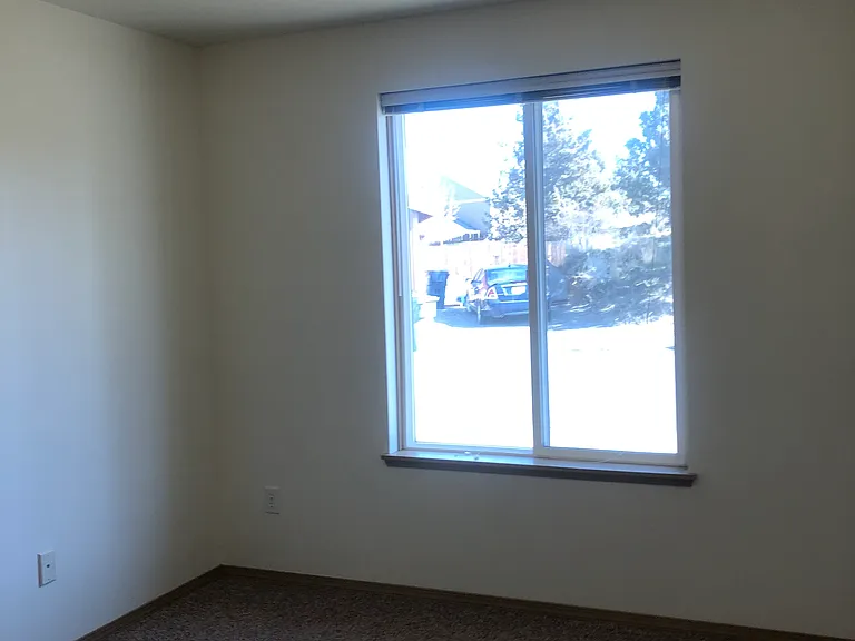 20683 Liberty Ln — Photo 10