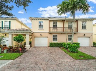 248 Fortuna Dr, Palm Beach Gardens, FL 33410