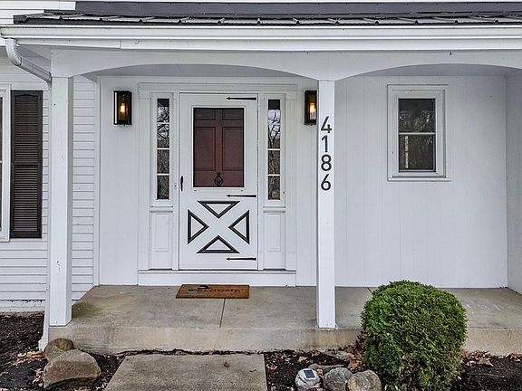2nd image of 4186 Conger Ln