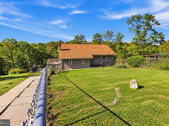 3rd image of 241 Trough Hill Dr
