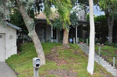 1st image of 1105 Val Vista St