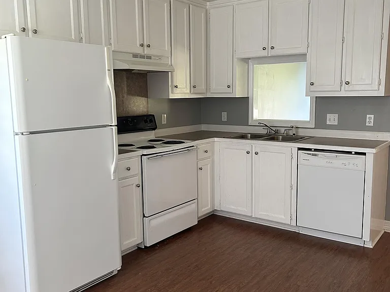 1309 W Kentucky Ave — Photo 9