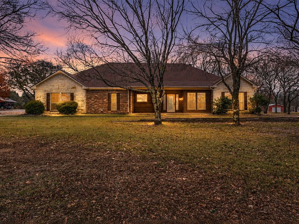 1st image of 10471 Holly Creek Rd